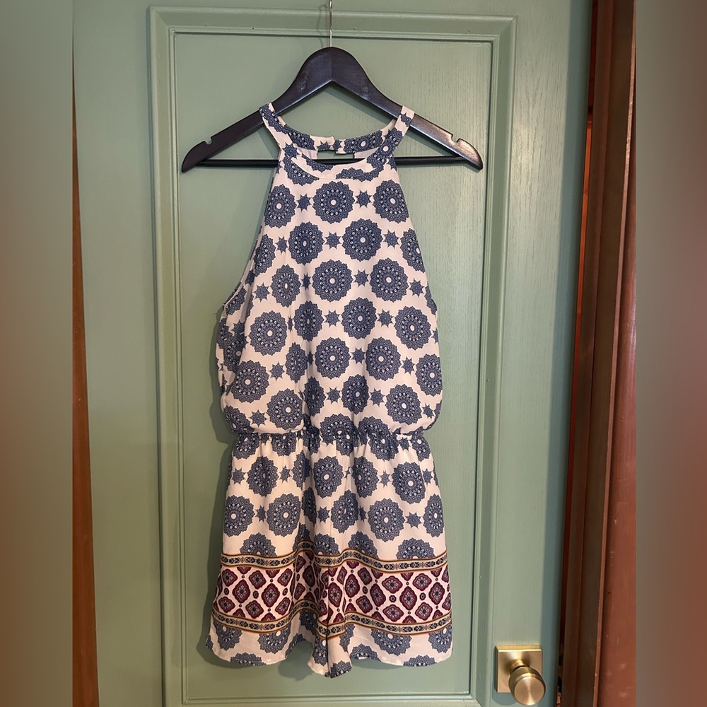 Elegant Blue and White Patterned Jumpsuit